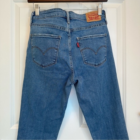 Levi’s 721 High-rise Skinny Jeans Size: US4/6 Waist 28 Spring/Summer - Picture 8 of 9